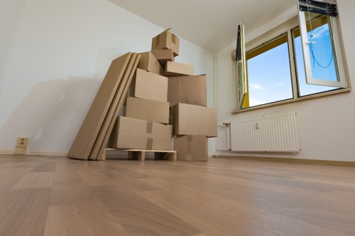 Flexible temporary storage for homes and businesses near Stjohnswood