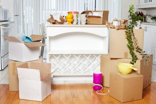 Local self storage helping residents manage space efficiently